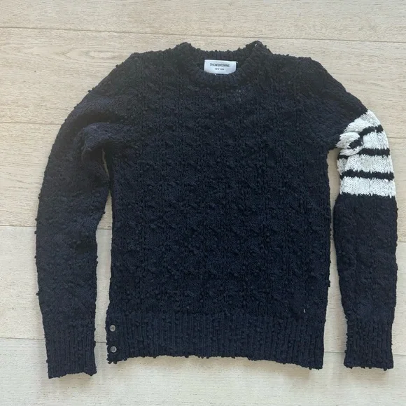 THOM BROWNE Women's 4-Bar Loopback Crewneck Sweater Navy Blue 36 Small - Picture 4 of 11